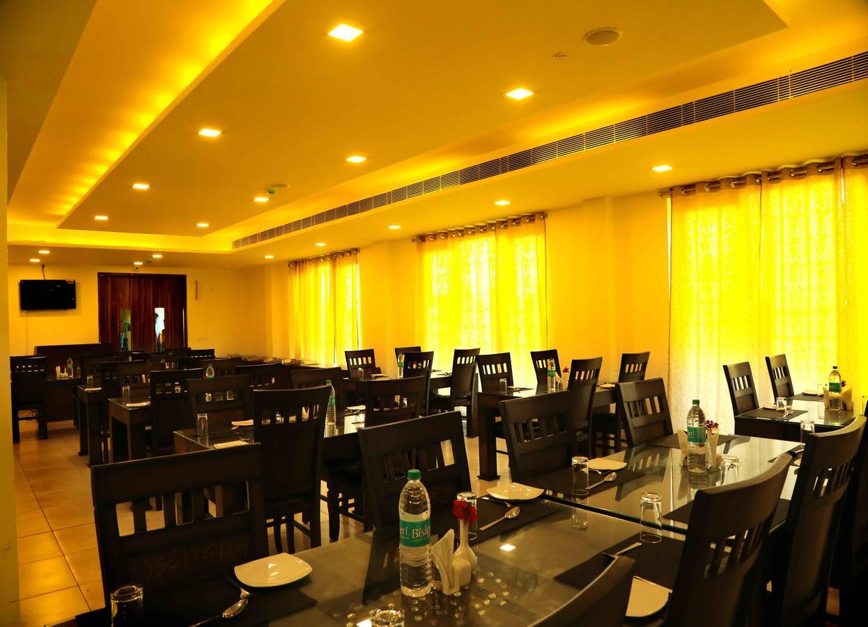 Hotel Queens Inn Velankanni Exterior foto